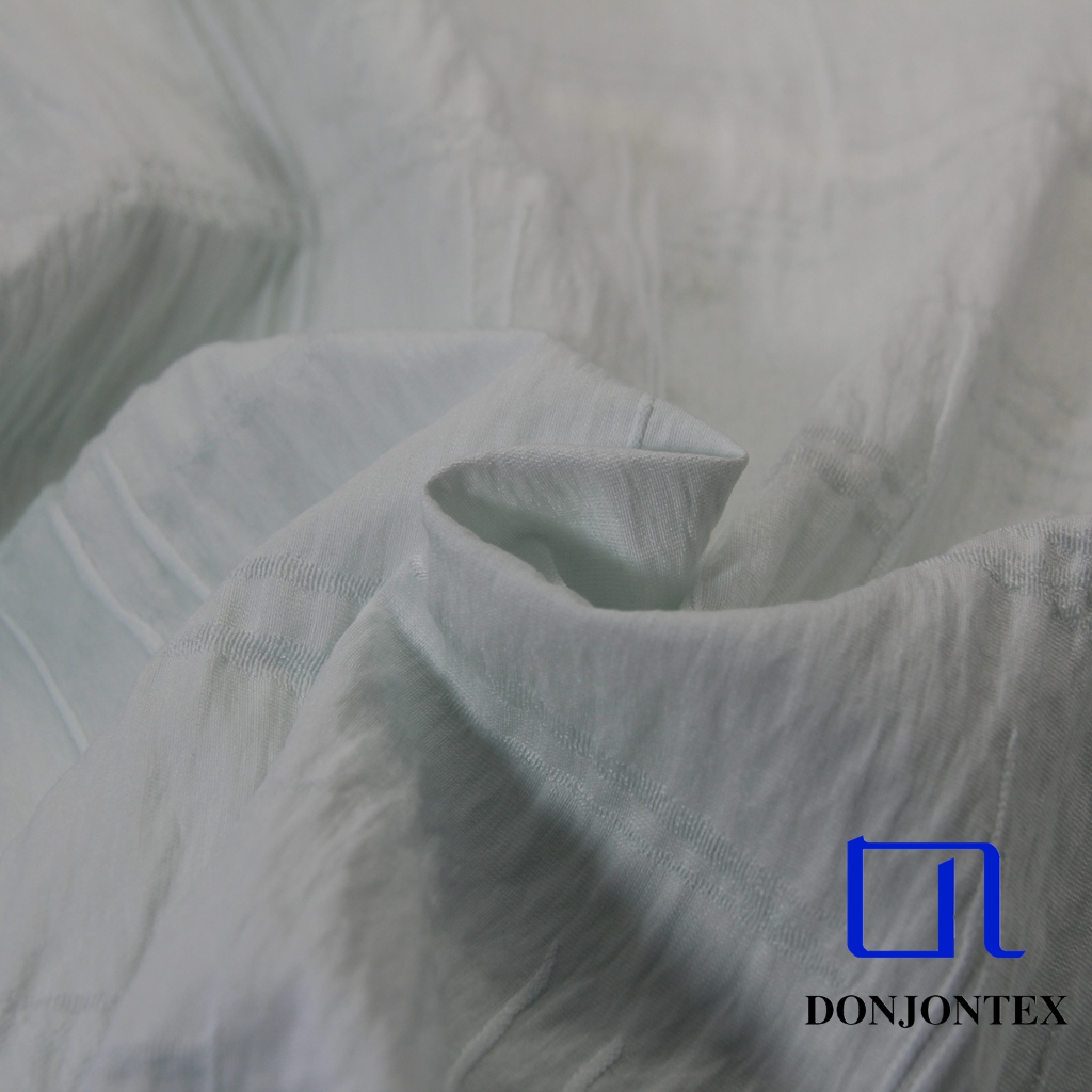 High Quality Rayon/Nylon Fabric Soft Weave Jacquard Fabric for Dress and Shirt