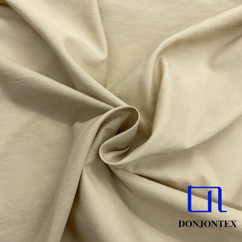 Premium Quality 420T Nylon Taslon Taslan Twill Fabric with Breathable and Waterproof for Outdoor Windproof Jackets