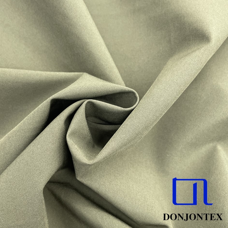3 PLY Hardshell Waterproof Windproof Polyester Spandex Fabric Laminated Mesh Fabric RET16 for Outdoor Windproof Jackets