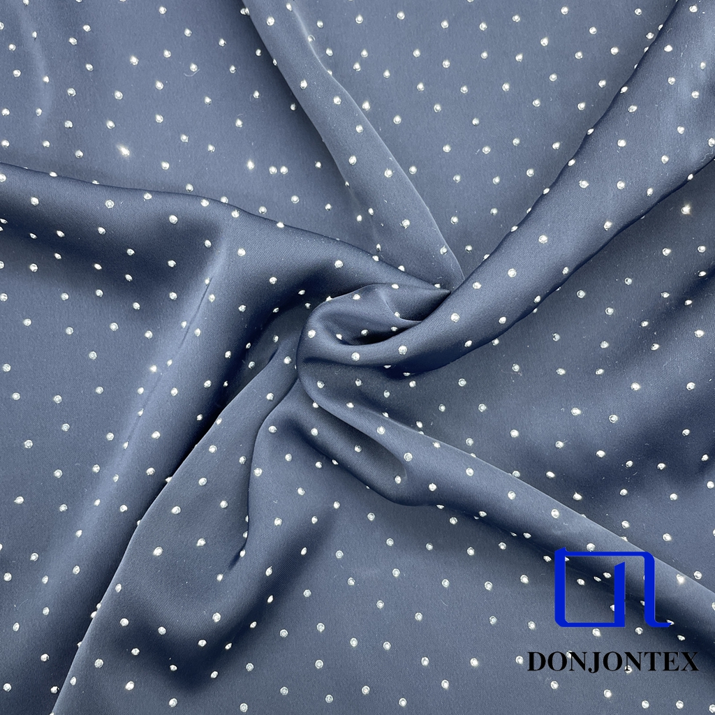 100% Polyester Shiny Soft Flowing Liquid Satin Silky Satin Fabric with Hot-pressing Rhinestone for Dress Pajama and Blouse