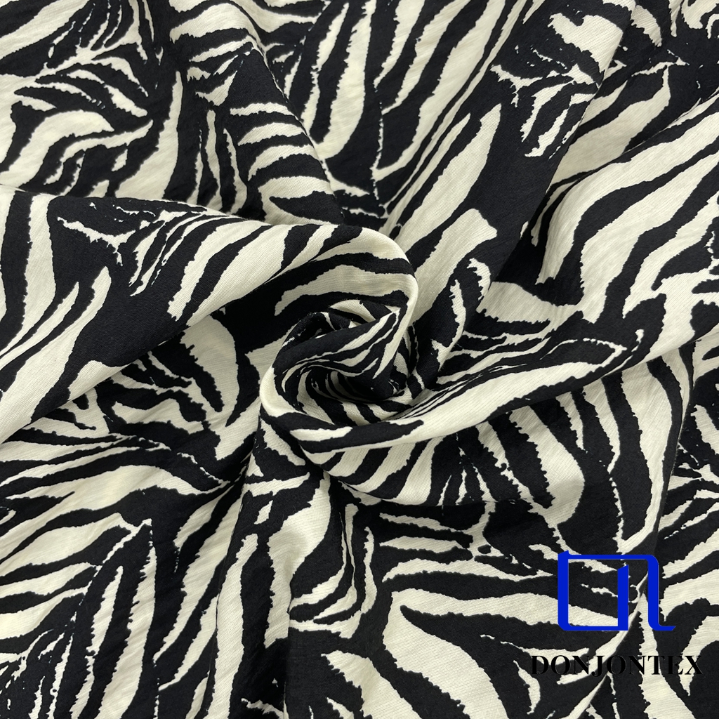 Factory Price Nylon Rayon Fabric Printed with Zebra-stripe and Plain Dyed Soft Stripe Fabric for Women Dress