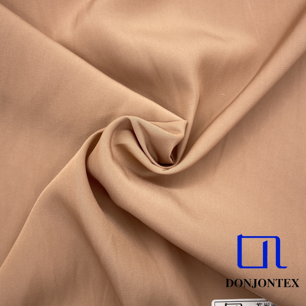 Latest Fashion 100% Polyester Satin Fabric Plain Dyed Stretch Soft Feeling for Girls' Popular Dress and Sleepwear