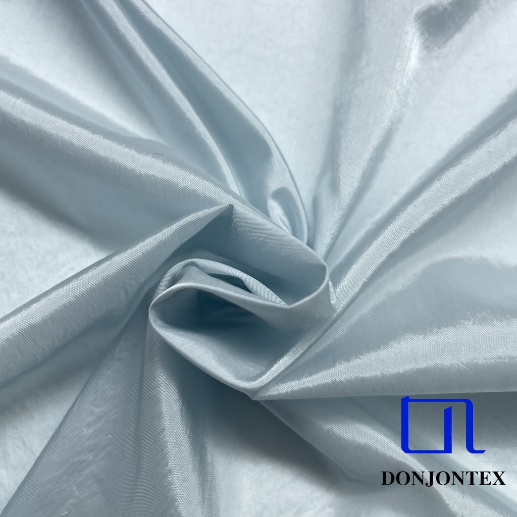 Wholesale 460T Nylon Shiny Taffeta Fabric Plain Dyed with Waterproof Breathable for Garment and Lining