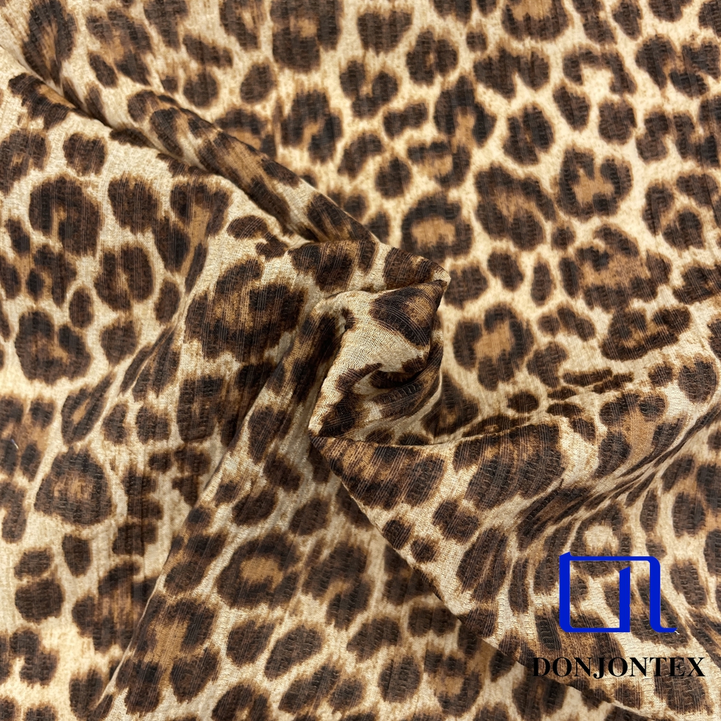Customized Leopard Printed Soft Light Weight Nylon Rayon Fabric for Abaya Dress and Nightwear
