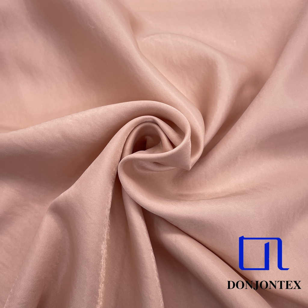 Premium Quality GRS Certified 100% Polyester Satin Fabric Soft Feeling and Eco-Friendly Anti-Static for Girls' Sleepwear